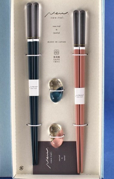 Ishida日本製天然原木筷子&筷子托2件禮盒套裝 藍/粉色 (預訂)