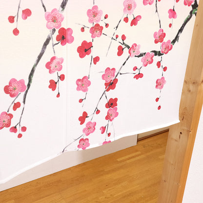 日本製 85 x 45cm 麻布門簾 (垂枝梅)