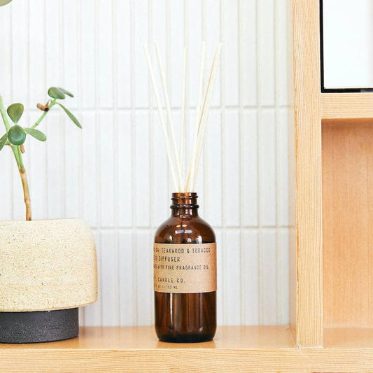 P.F. Candle Co. - 柚木與煙草 - 3.5oz藤條香薰